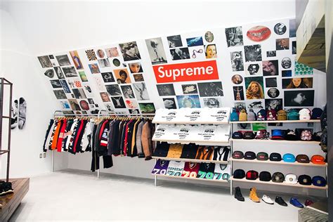 Supreme Vient De Dévoiler Sa Collection Automnehiver 2016 2017