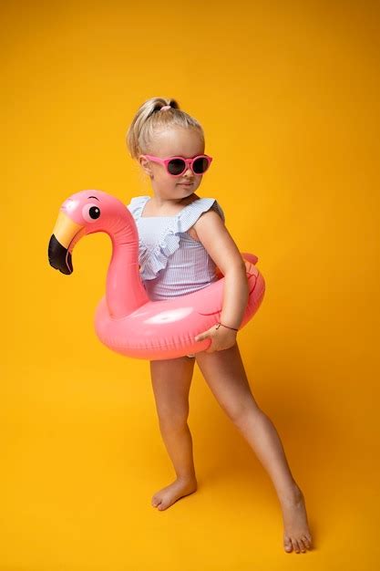 Strona Bikini Dla Dzieci Zdj Cia Darmowe Pobieranie Na Freepik