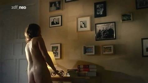 Naked Aglaia Szyszkowitz in Einsatz in Hamburg letzte Prüfung