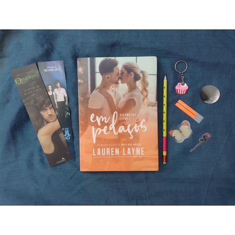 Em Pedaços Livro - Kit livro Em Pedaços - Lauren Layne | Shopee Brasil