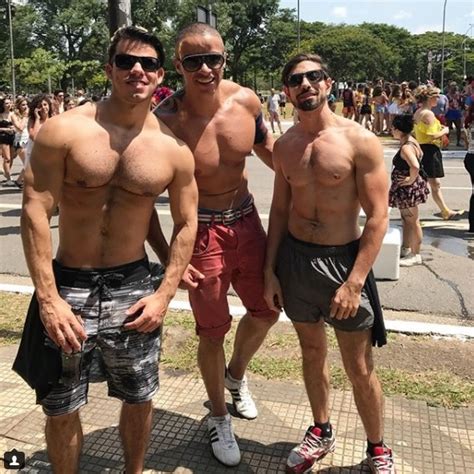 Imagens Do Agrada Gregos O Bloco De Muitos Corpos Mostra Guia Gay S O Paulo