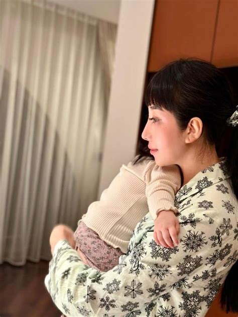 Hot Mom Con V N X Ng T M Hoa H U Nh Tr P B O Ki N Th C