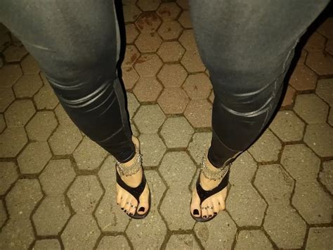 Sexy Feet And Latex Flip Flops Nude Pics XHamster