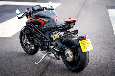 MV Agusta Rush Hyper Naked Style