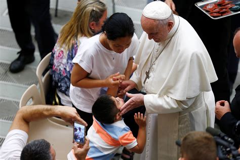 El Papa Pide Una Iglesia Sin Fronteras Solidaria Y Atenta A Los