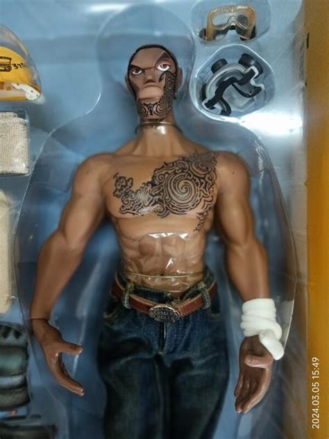 鐵人兄弟 hot toys坦克 兵人 公仔 潮玩 鋼鐵俠 蝙蝠俠 露天市集 全台最大的網路購物市集