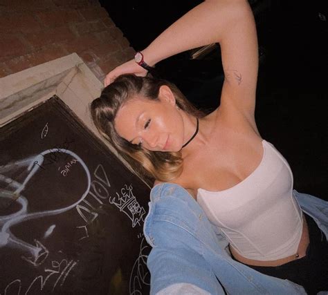 Iara Castagno Nude Porn Pictures Xxx Photos Sex Images Pictoa