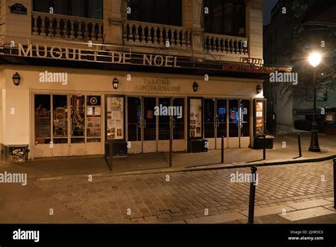19 Rue De La Gaite Hi Res Stock Photography And Images Alamy