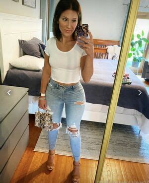 Elle Baker Leaked Nude Photos And Videos