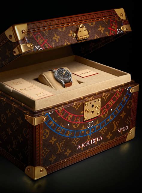Бренды Louis Vuitton x Akrivia представили совместно создание часы
