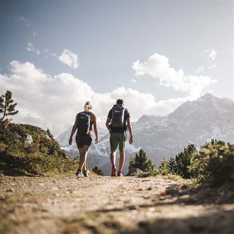 Exklusive Angebote für Ihr Hotel in Dorf Tirol in Südtirol