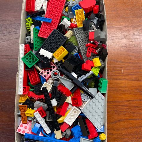 kg assorted lego box
