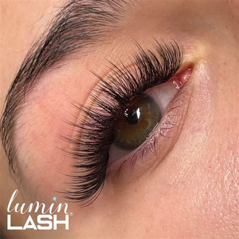 Advanced Volume Eyelash Extension Course Luminlash