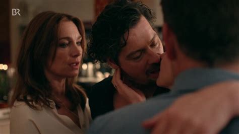 Nude Video Celebs Aglaia Szyszkowitz Sexy Caroline Peters Sexy Seitensprung Mit Freunden 2016