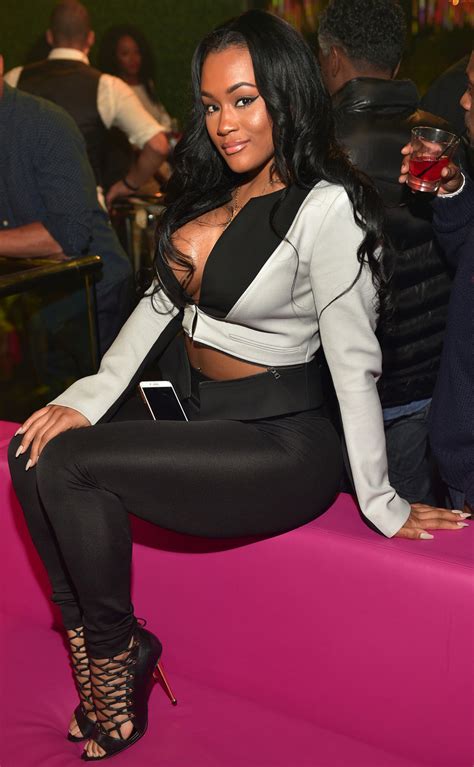 Lira Galore Wiki