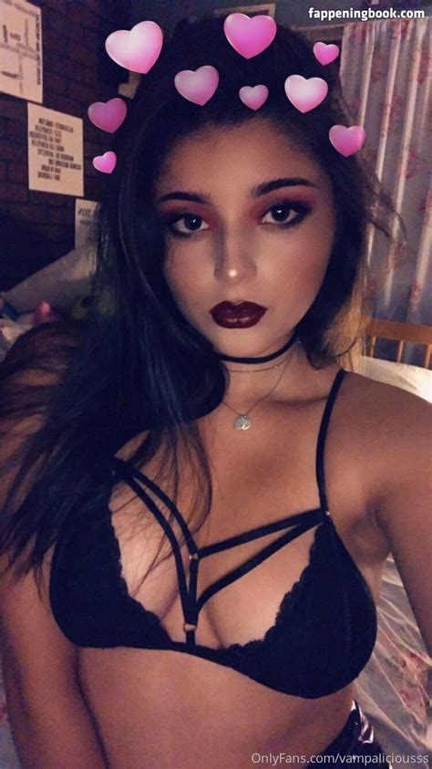 Vampaliciousss Nude OnlyFans Leaks Fappening FappeningBook