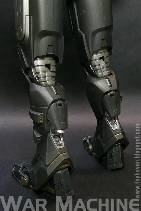 Toyhaven Hot Toys War Machine Figure Review Iii The Beauty Is In The Details