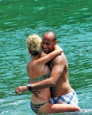 Kendra Wilkinson Exposing Her Nice Tits And Ass Upskirt Paparazzi Shoots Porn Pictures Xxx