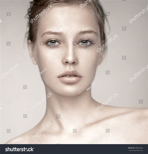 Beauty Portrait Beautiful Blonde Model Nude Stock Photo 640055449 Shutterstock