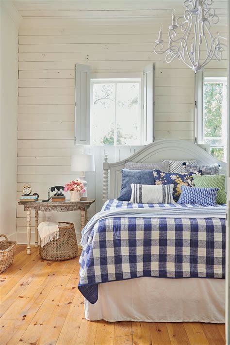 22 Cottage Decorating Ideas To Add Cozy Character To Any Room