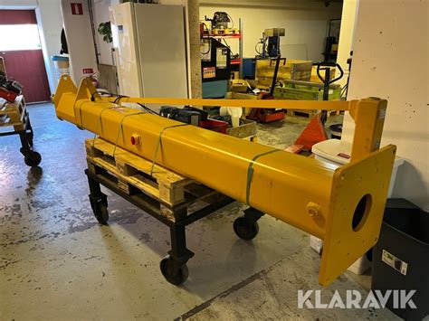 Pelarsvängkran Med Telfer Donati Borås Klaravik Auktione