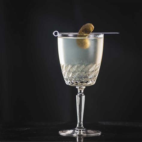 Naked And Famous Cocktail Rezept Mit Mezcal Aperol
