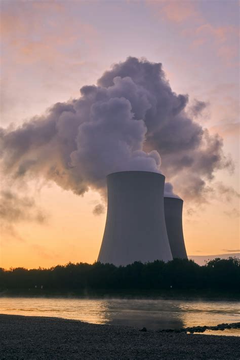 Nuclear Power Plant · Free Stock Photo