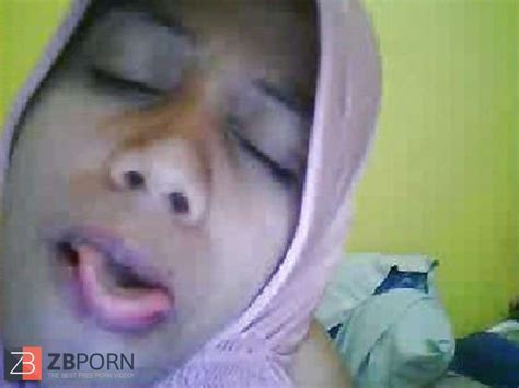 Malay Wifey With Kain Batik And Hijab ZB Porn