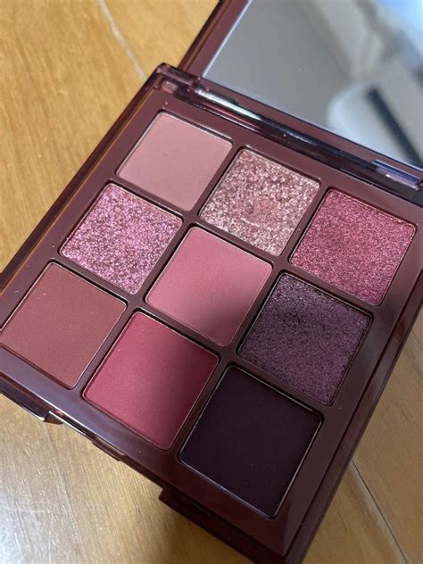 Huda Beauty Nude Obession Eye Palette Rich Beauty Personal Care Face Makeup On Carousell