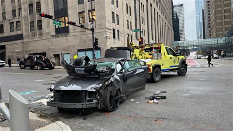 4 Women Hospitalized After Rollover Crash Near The Loop Nbc Chicago