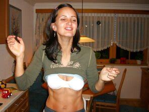 Girls Amateur Brunettes Camel Toes Aliexpress Slut Alla Black Extreme Bikini