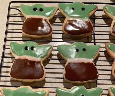 Baby Yoda Cookies : 9 Steps (with Pictures) - Instructables