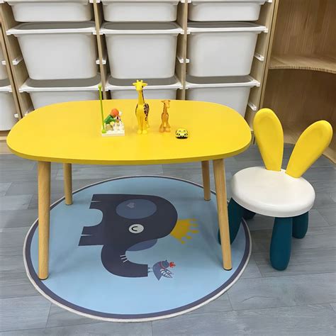 Wooden Arts And Crafts Table For Kids With Rounded Corners And Water