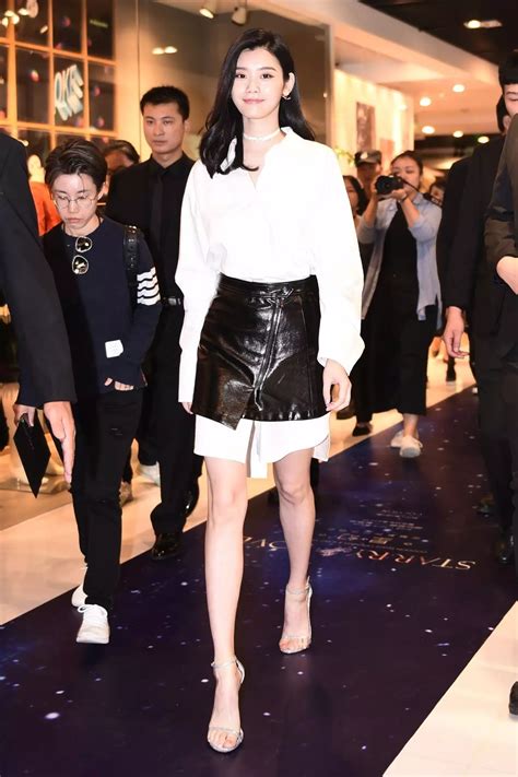 维密大秀的超模 来啦！竟然是为了给他庆生…… （现场的围观群众有你吗！）