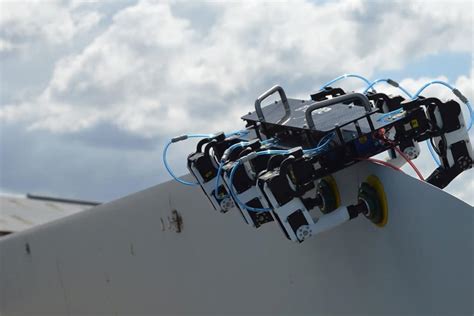 Worlds First Blade Walk Of Inspect And Repair Robot On Offshore Wind