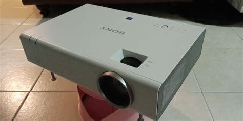 Sony projector, TV & Home Appliances, TV & Entertainment, Projectors on ...