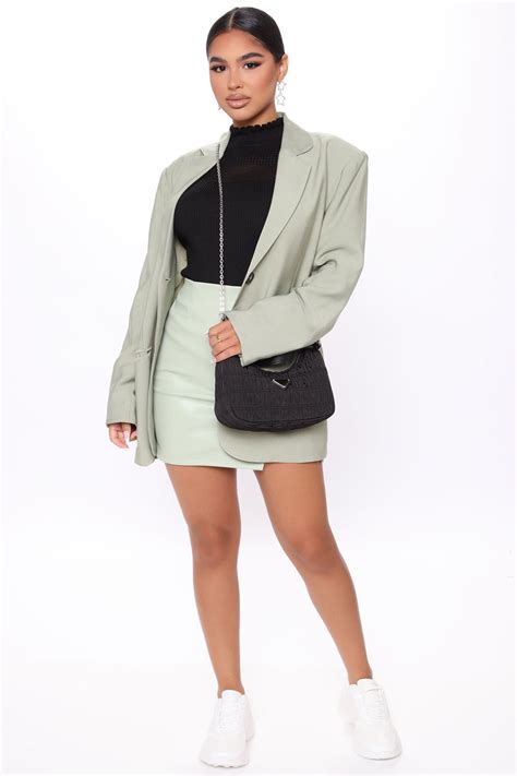 Latest Addiction Sweater Black Fashion Nova