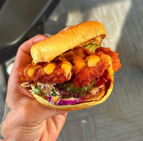 Dave S Hot Chicken Is Releasing New Menu Items That Are Cauliflower Based Meatless