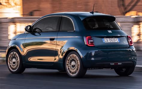 2020 Fiat 500 Hatchback 5 - Paul Tan's Automotive News