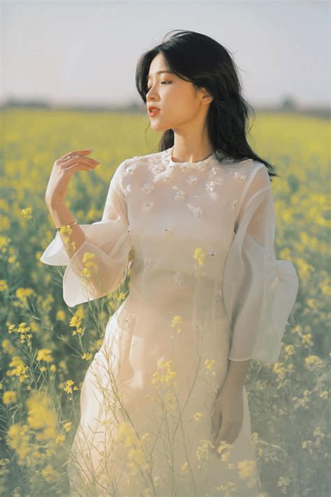 Hot girl Phú Thọ từng được báo Trung khen ngợi nức nở giờ ra sao Người đẹp Việt Giải Trí