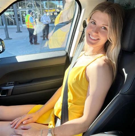 Ki U N Giorgi Kh V P Bouchard Tho T M C Hot Girl Ti C T Ng