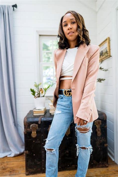 How To Style A Nude Blazer For Everyday Livinglesh A Style Blog