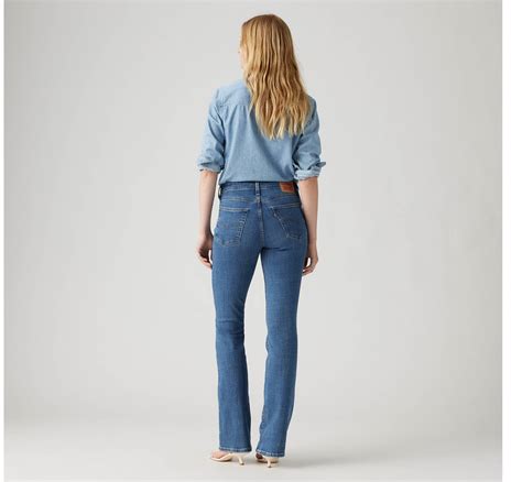 levis boot cut jeans 3
