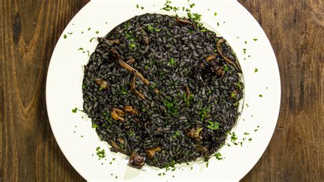 Risotto Al Nero Di Seppia Ricette Casa Pappagallo