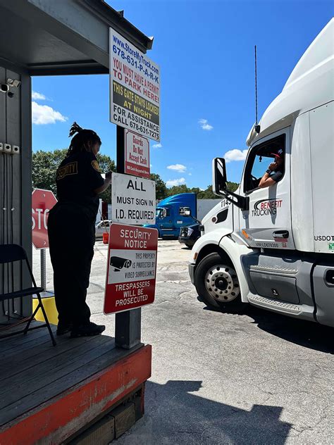 High Voltage Truck Parking | Atlanta, GA