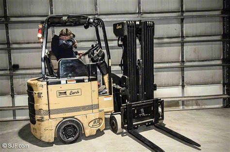 Used Swing Reach Forklifts And Lift Trucks