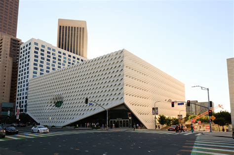 How to Visit: The Broad | Discover Los Angeles