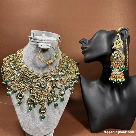 Izzie Balmer Nude OnlyFans Leaks Fappening FappeningBook