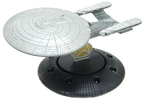 Figure NCC 1701 D U S S Enterprise 40 Th Anniversary Limited Edition