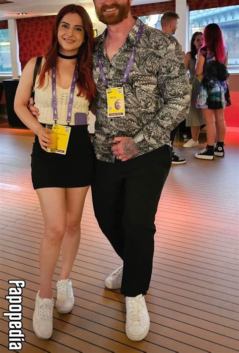 AnnieFuchsia Nude OnlyFans Leaks Photo 1683802 Fapopedia